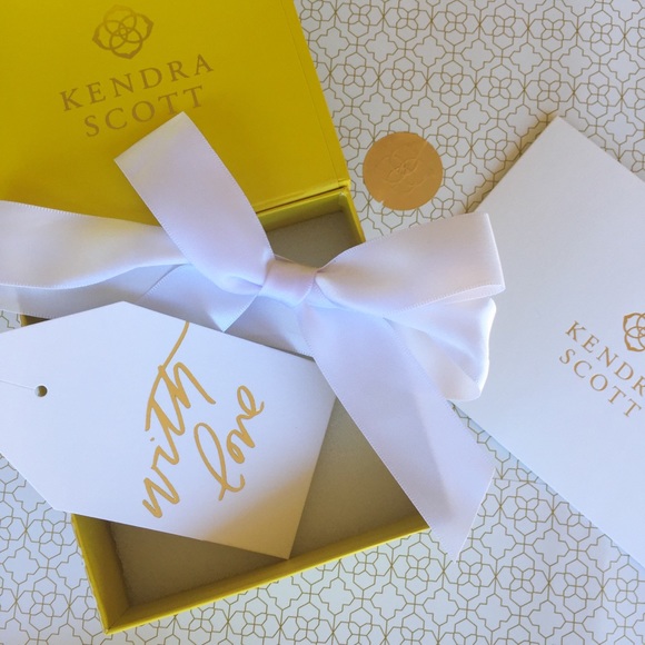 Kendra Scott original box with bow and card - Picture 2 of 5